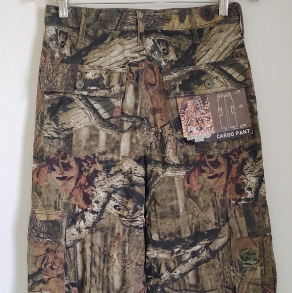 Mossy Oak Break Up Infinity Camouflage Cargo Pants with Drawstring Leg Opening - Picture 6 of 10